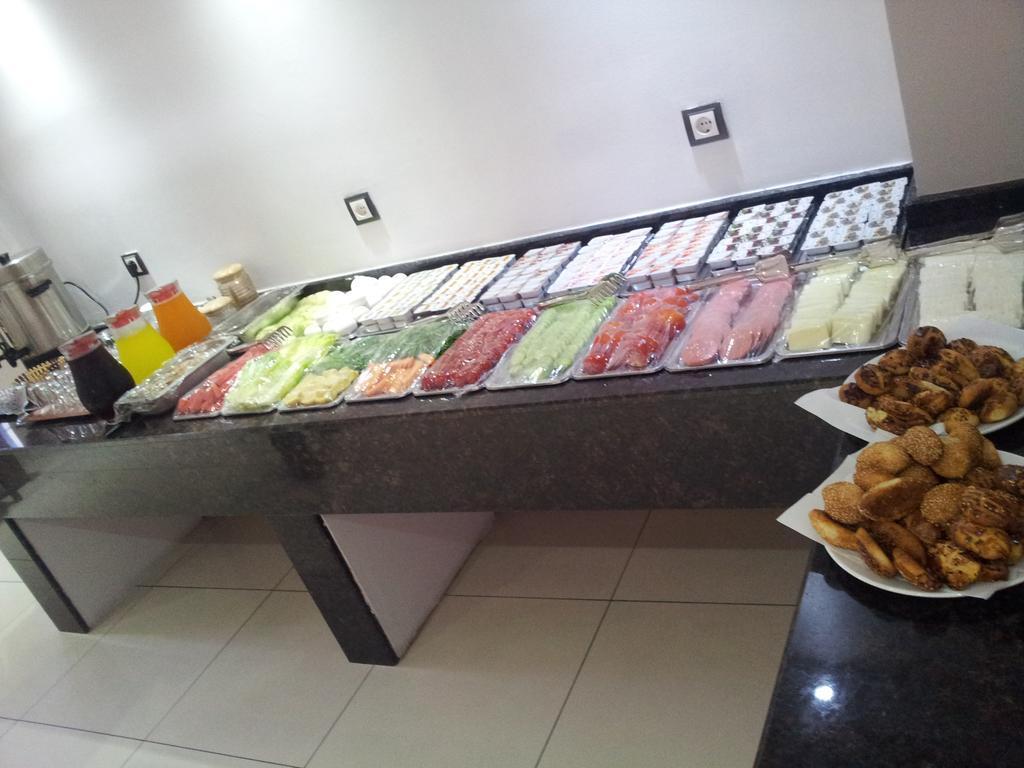 Baranlar Hotel Mersin  Bagian luar foto